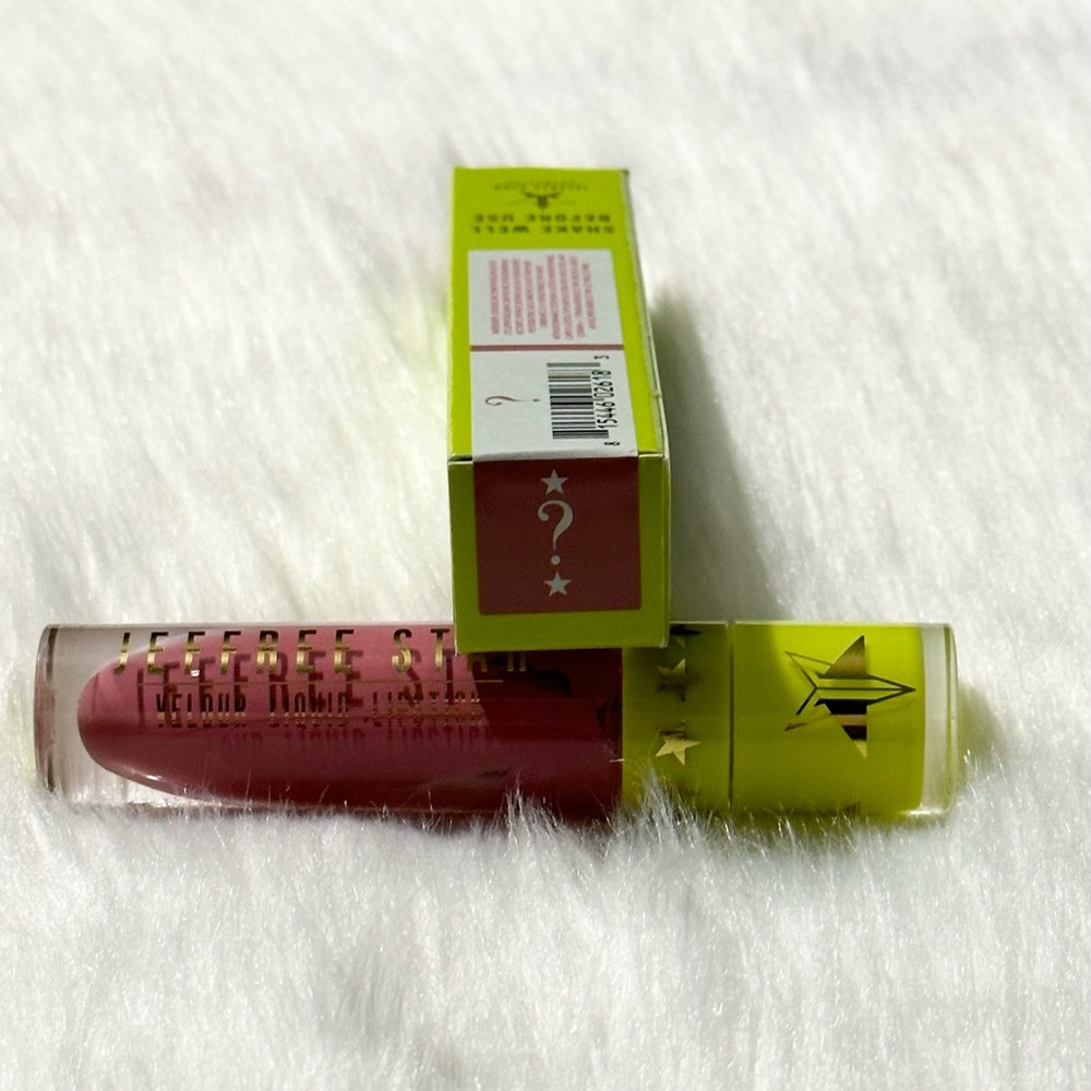 BNIB FULL SIZE Jeffree Star Velour Liquid Lipstick in mystery shade .19oz. - Picture 2 of 3